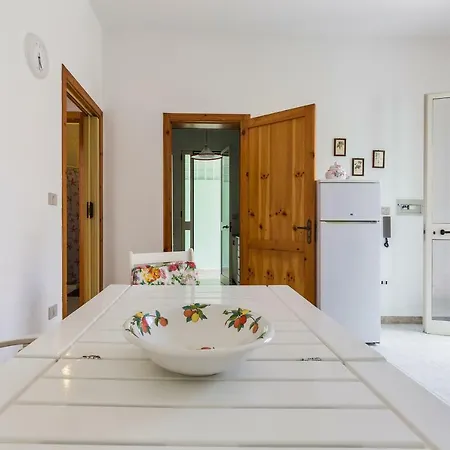 Mimosa Apartment *